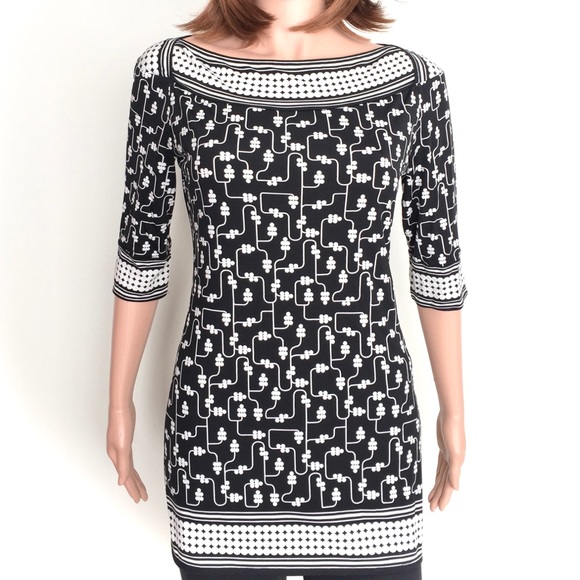 Max Studio Tops - ❌SOLD❌MED•MAX STUDIO•B&W TUNIC•